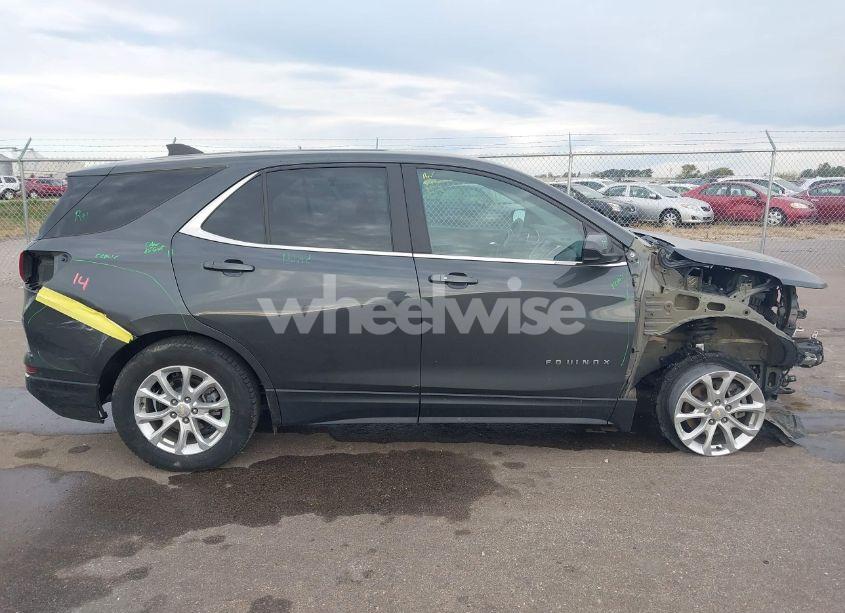 Photo 14 of 2021 Chevrolet Equinox FWD LT (VIN 2GNAXKEV2M6129930)
