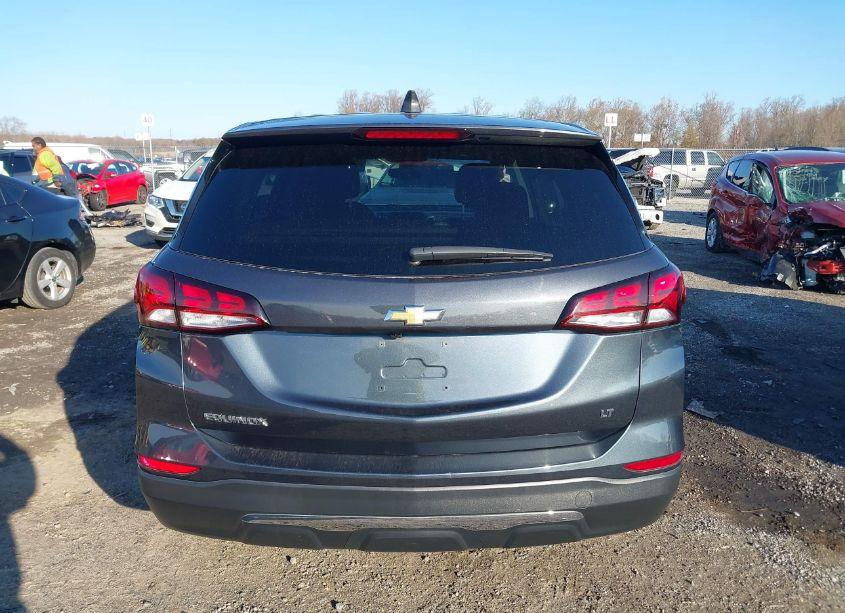 Photo 16 of 2022 Chevrolet Equinox FWD LT (VIN 2GNAXKEV2N6107430)