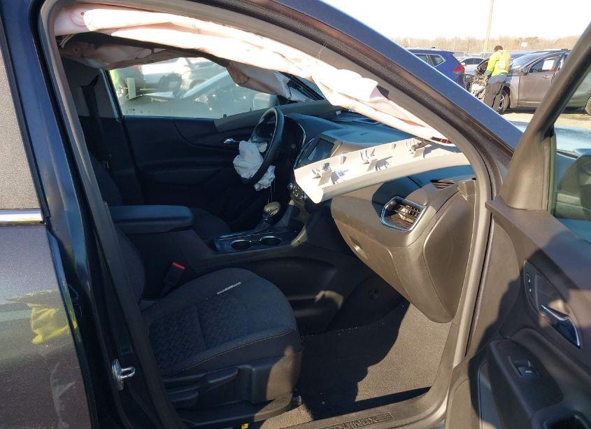 Photo 5 of 2022 Chevrolet Equinox FWD LT (VIN 2GNAXKEV2N6107430)