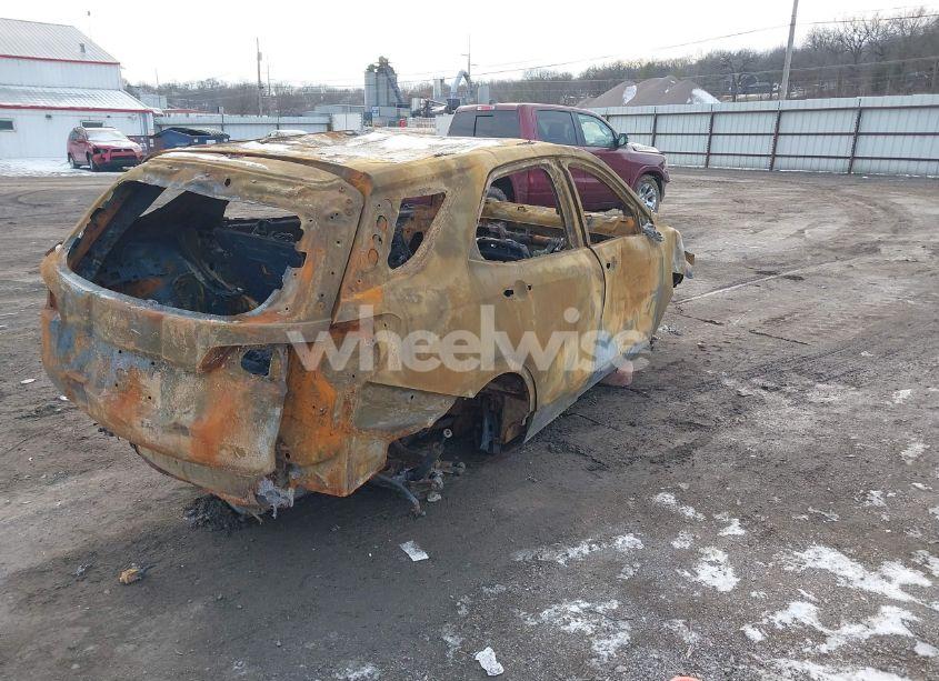 Photo 4 of 2019 Chevrolet Equinox LT (VIN 2GNAXKEV3K6101745)