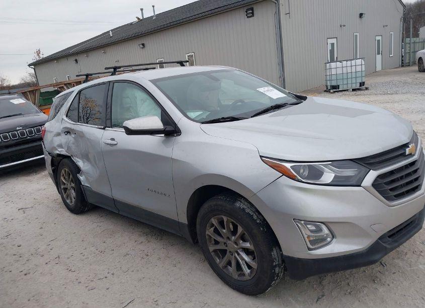 Photo 13 of 2019 Chevrolet Equinox LT (VIN 2GNAXKEV3K6109487)