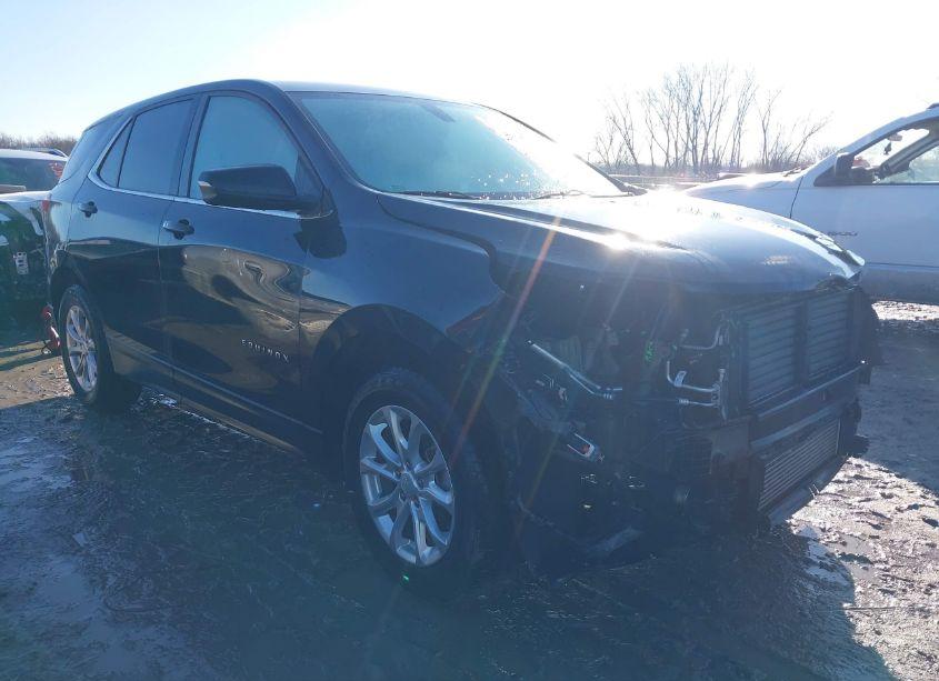 2019 Chevrolet Equinox LT (VIN 2GNAXKEV3K6123678) main photo