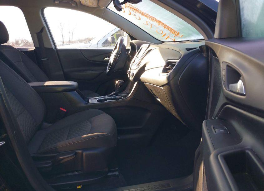 Photo 5 of 2019 Chevrolet Equinox LT (VIN 2GNAXKEV3K6123678)