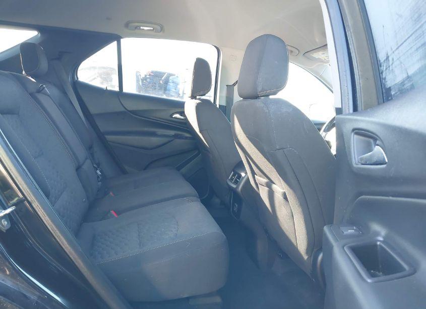 Photo 8 of 2019 Chevrolet Equinox LT (VIN 2GNAXKEV3K6123678)