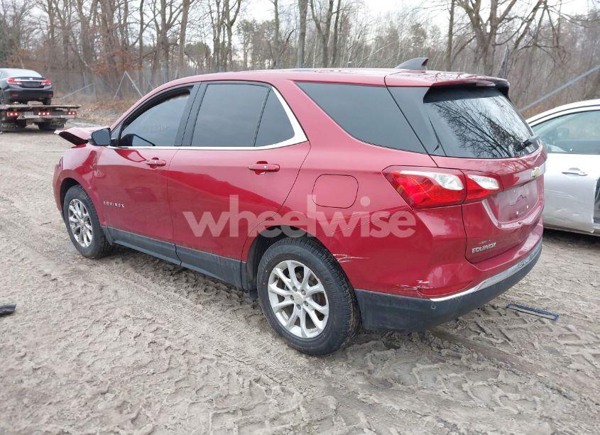 Photo 3 of 2019 Chevrolet Equinox LT (VIN 2GNAXKEV3K6186649)