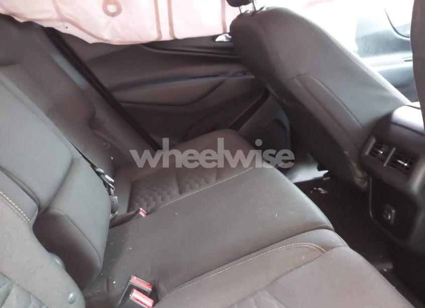 Photo 8 of 2019 Chevrolet Equinox LT (VIN 2GNAXKEV3K6186649)