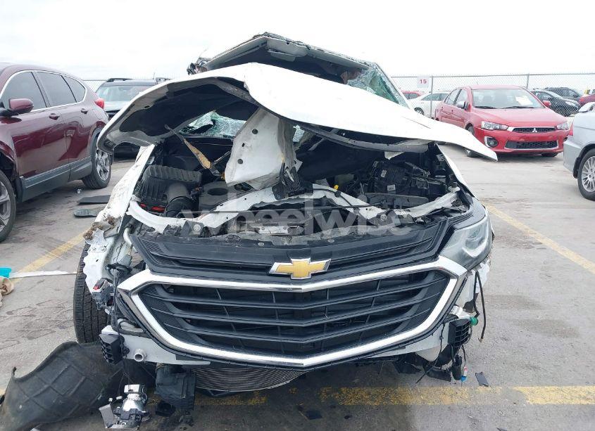 Photo 6 of 2019 Chevrolet Equinox LT (VIN 2GNAXKEV3K6197313)