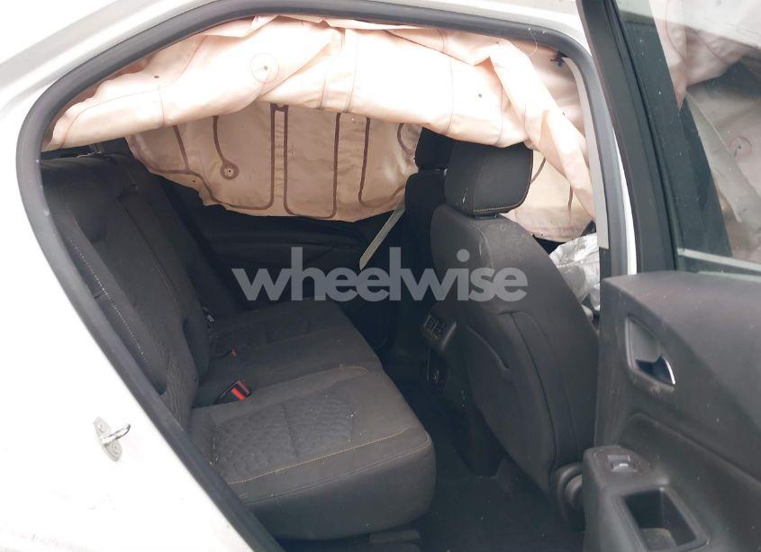 Photo 8 of 2019 Chevrolet Equinox LT (VIN 2GNAXKEV3K6197313)