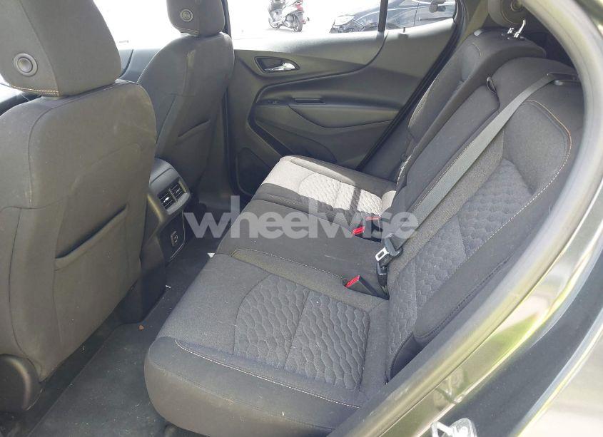 Photo 8 of 2019 Chevrolet Equinox LT (VIN 2GNAXKEV3K6197523)