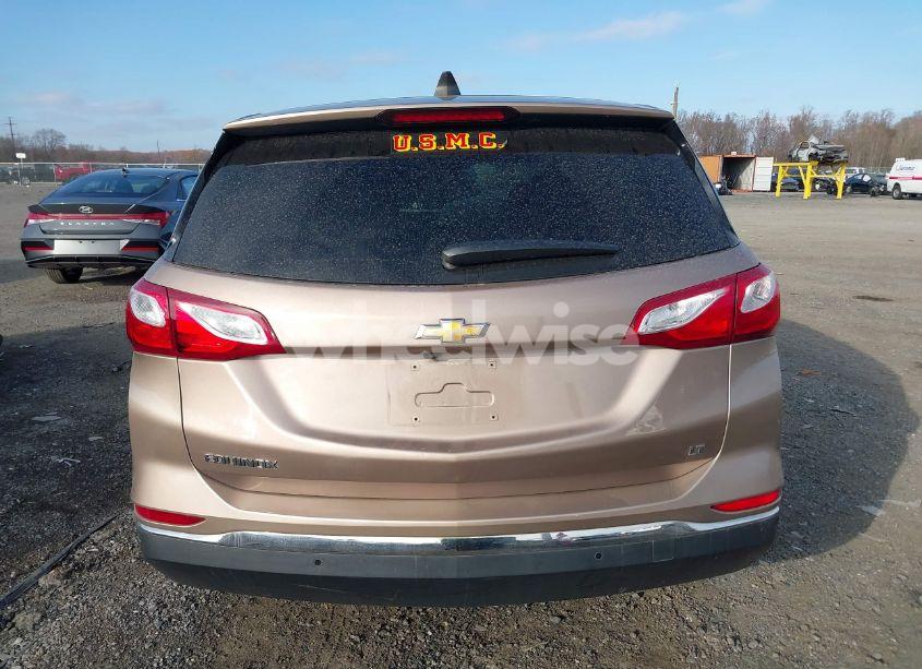 Photo 16 of 2019 Chevrolet Equinox LT (VIN 2GNAXKEV3K6233081)
