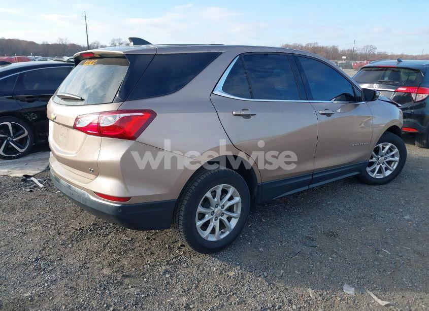 Photo 4 of 2019 Chevrolet Equinox LT (VIN 2GNAXKEV3K6233081)