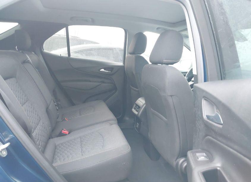 Photo 8 of 2019 Chevrolet Equinox LT (VIN 2GNAXKEV3K6290235)