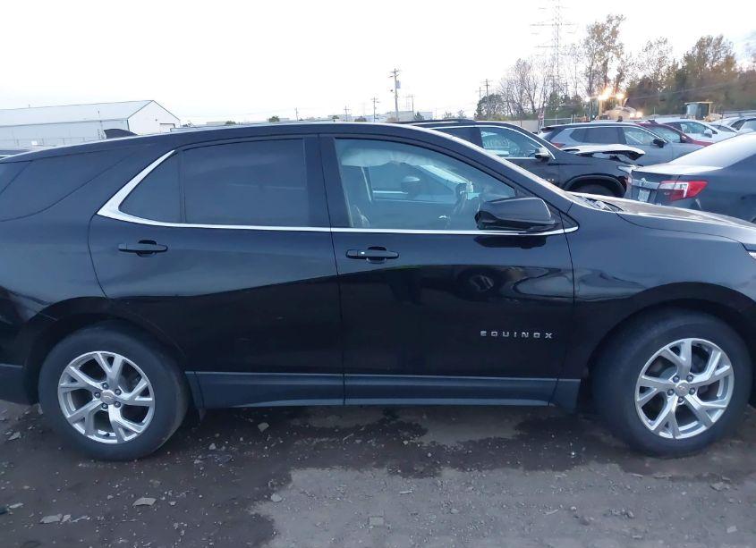 Photo 13 of 2020 Chevrolet Equinox FWD LT 1.5L TURBO (VIN 2GNAXKEV3L6104243)