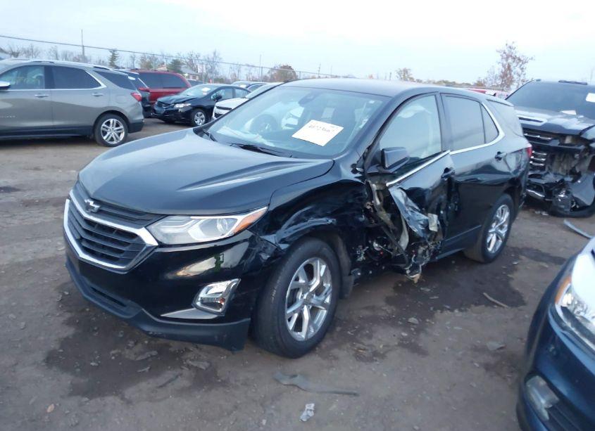 Photo 2 of 2020 Chevrolet Equinox FWD LT 1.5L TURBO (VIN 2GNAXKEV3L6104243)