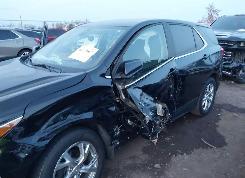 Photo 6 of 2020 Chevrolet Equinox FWD LT 1.5L TURBO (VIN 2GNAXKEV3L6104243)