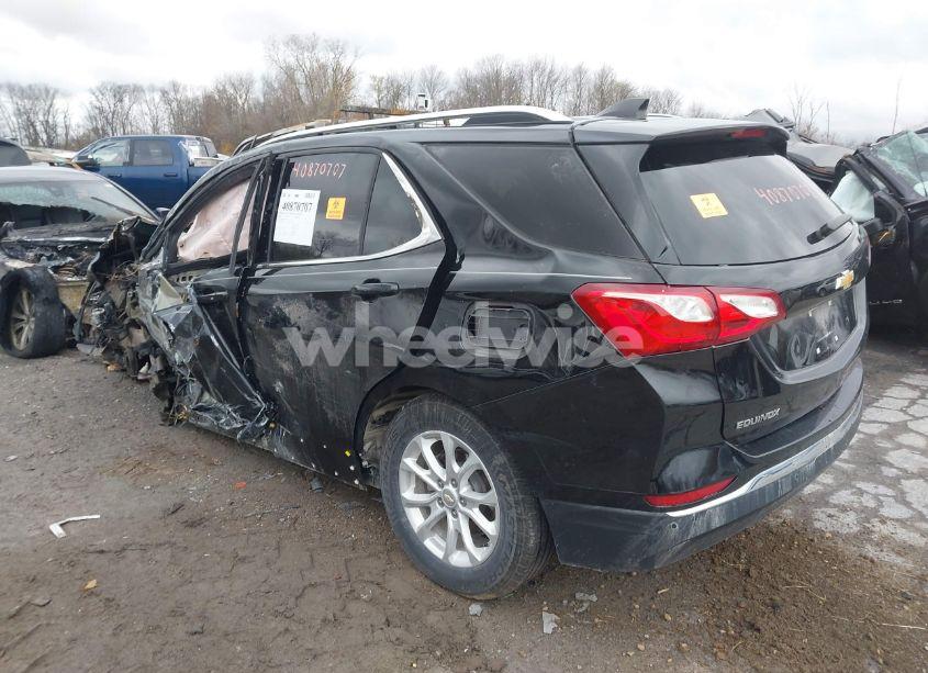 Photo 3 of 2020 Chevrolet Equinox FWD LT 1.5L TURBO (VIN 2GNAXKEV3L6116361)