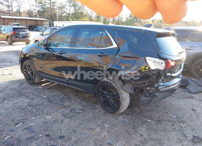 Photo 3 of 2020 Chevrolet Equinox FWD LT 1.5L TURBO (VIN 2GNAXKEV3L6148694)