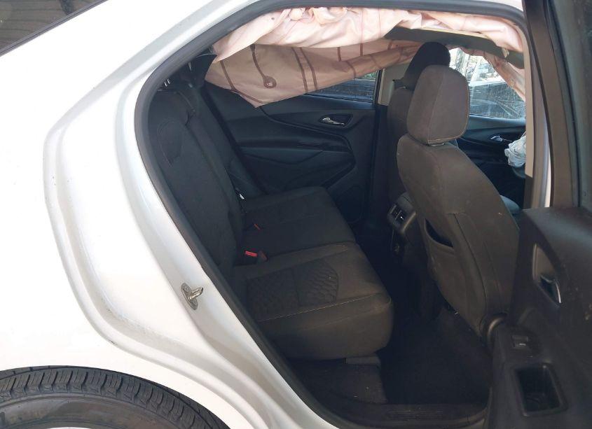 Photo 8 of 2020 Chevrolet Equinox FWD LT 1.5L TURBO (VIN 2GNAXKEV3L6149215)