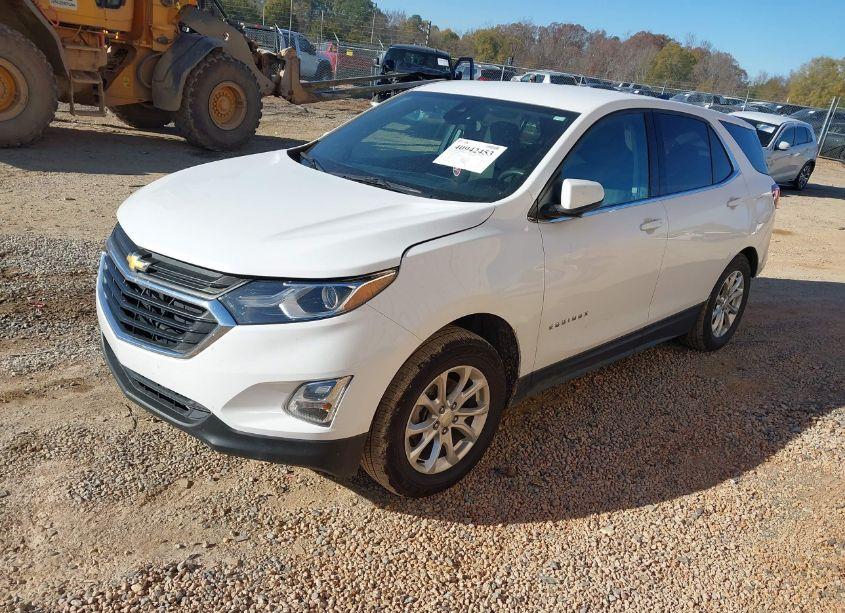 Photo 2 of 2020 Chevrolet Equinox FWD LT 1.5L TURBO (VIN 2GNAXKEV3L6201457)
