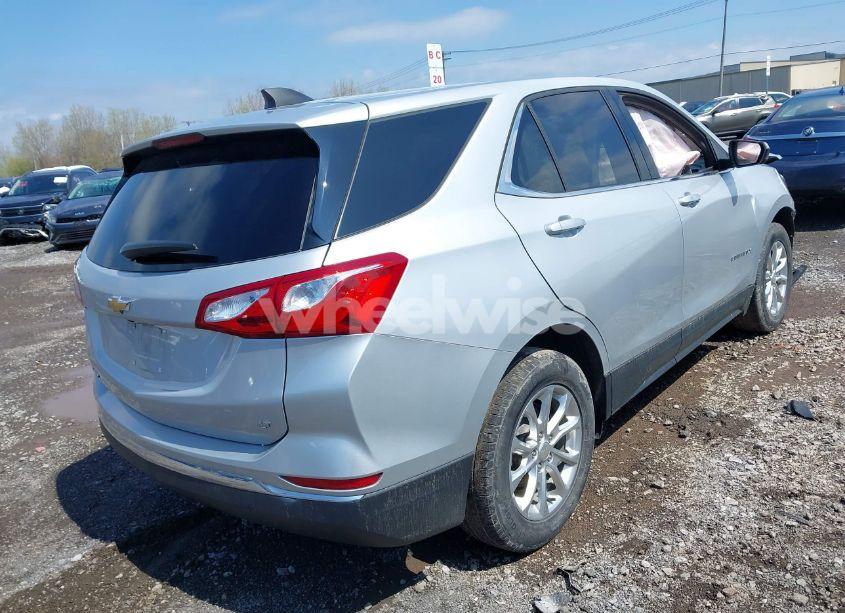Photo 4 of 2020 Chevrolet Equinox FWD LT 1.5L TURBO (VIN 2GNAXKEV3L6226178)