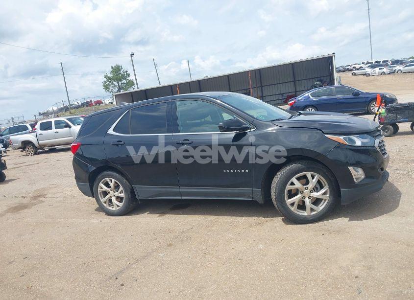 Photo 13 of 2020 Chevrolet Equinox FWD LT 1.5L TURBO (VIN 2GNAXKEV3L6249671)