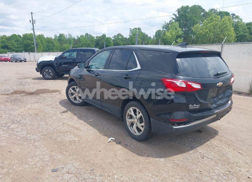 Photo 3 of 2020 Chevrolet Equinox FWD LT 1.5L TURBO (VIN 2GNAXKEV3L6249671)