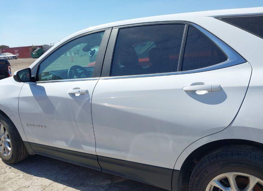 Photo 14 of 2021 Chevrolet Equinox FWD LT (VIN 2GNAXKEV3M6107788)