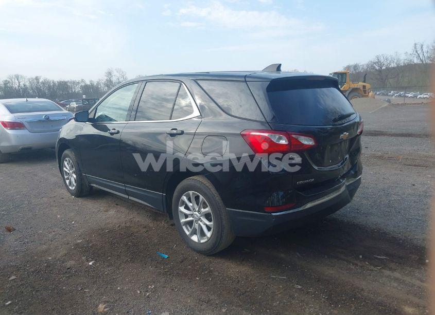 Photo 3 of 2019 Chevrolet Equinox LT (VIN 2GNAXKEV4K6118943)
