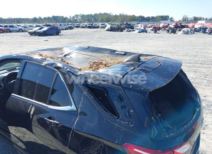 Photo 6 of 2019 Chevrolet Equinox LT (VIN 2GNAXKEV4K6168242)