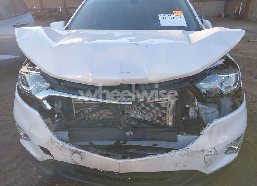 Photo 12 of 2019 Chevrolet Equinox LT (VIN 2GNAXKEV4K6234305)