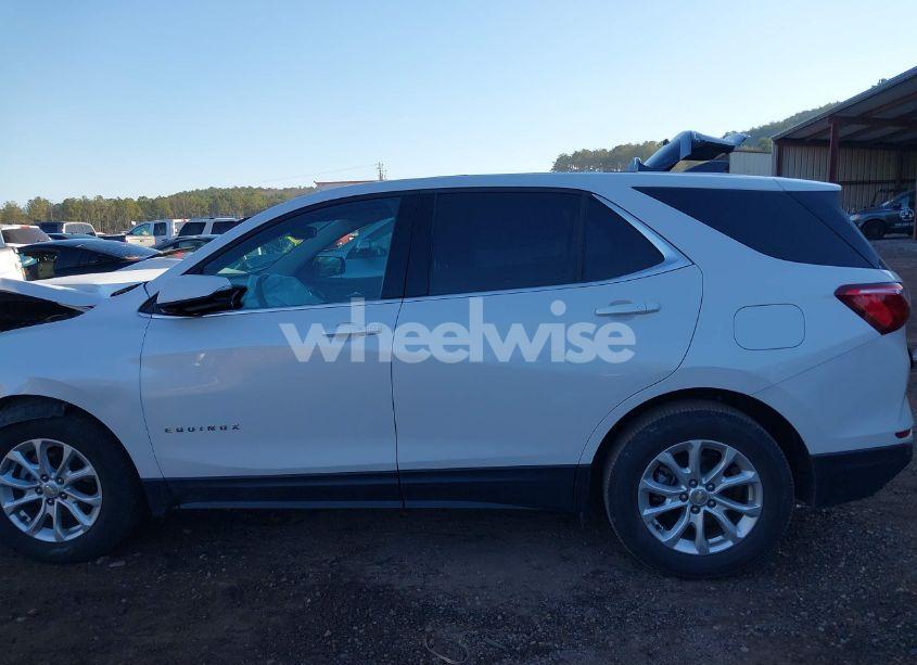 Photo 14 of 2019 Chevrolet Equinox LT (VIN 2GNAXKEV4K6234305)