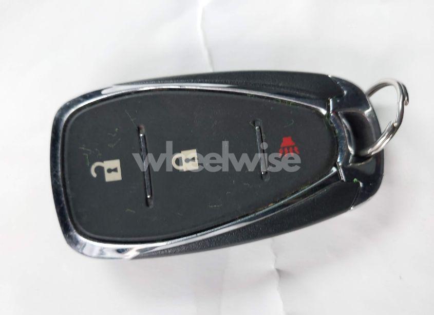 Photo 11 of 2020 Chevrolet Equinox FWD LT 1.5L TURBO (VIN 2GNAXKEV4L6138871)