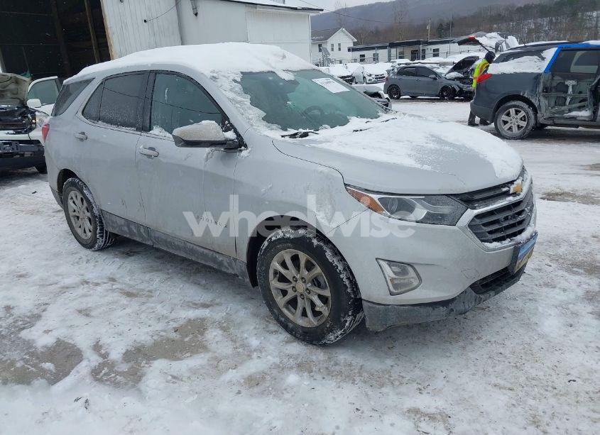 2020 Chevrolet Equinox FWD LT 1.5L TURBO (VIN 2GNAXKEV4L6144797) main photo