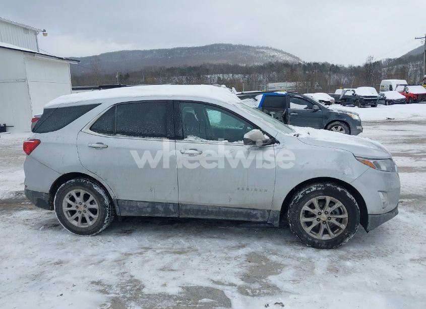 Photo 13 of 2020 Chevrolet Equinox FWD LT 1.5L TURBO (VIN 2GNAXKEV4L6144797)