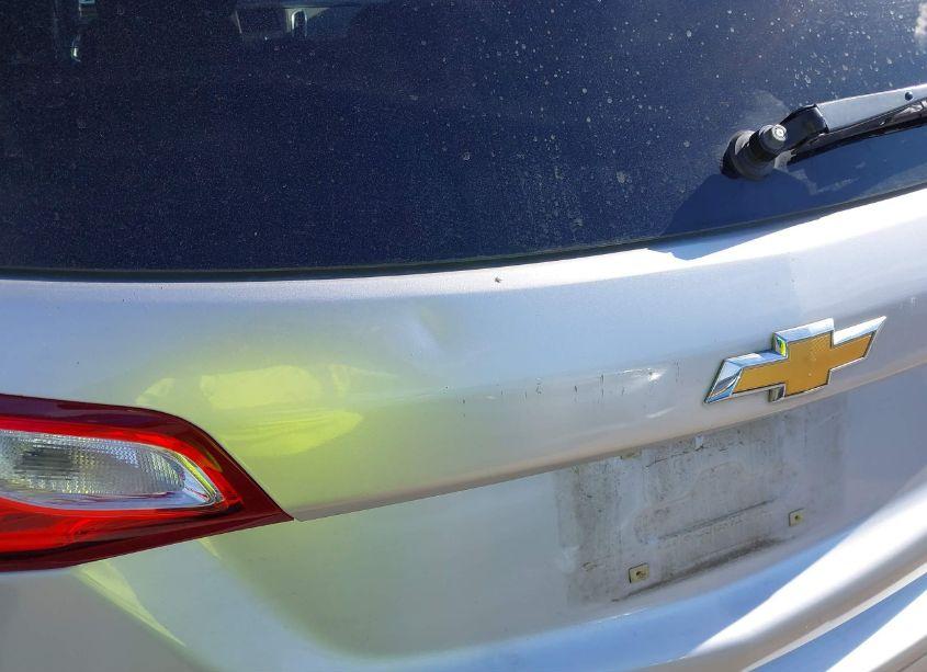 Photo 20 of 2020 Chevrolet Equinox FWD LT 1.5L TURBO (VIN 2GNAXKEV4L6144928)