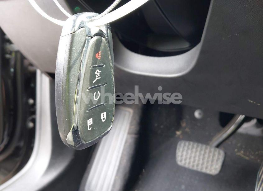 Photo 11 of 2020 Chevrolet Equinox FWD LT 1.5L TURBO (VIN 2GNAXKEV4L6285482)