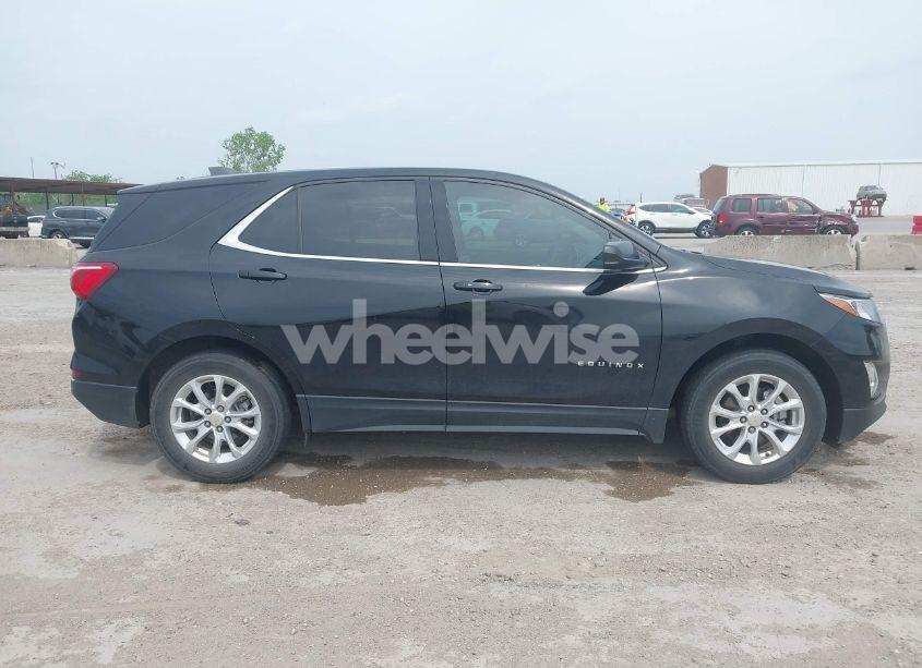 Photo 13 of 2020 Chevrolet Equinox FWD LT 1.5L TURBO (VIN 2GNAXKEV4L6285482)