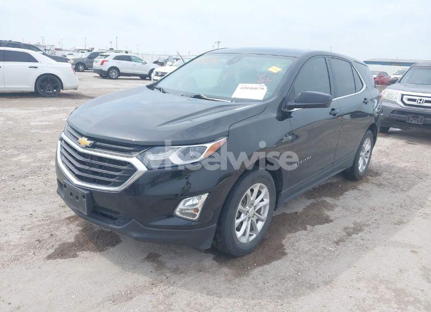 Photo 2 of 2020 Chevrolet Equinox FWD LT 1.5L TURBO (VIN 2GNAXKEV4L6285482)
