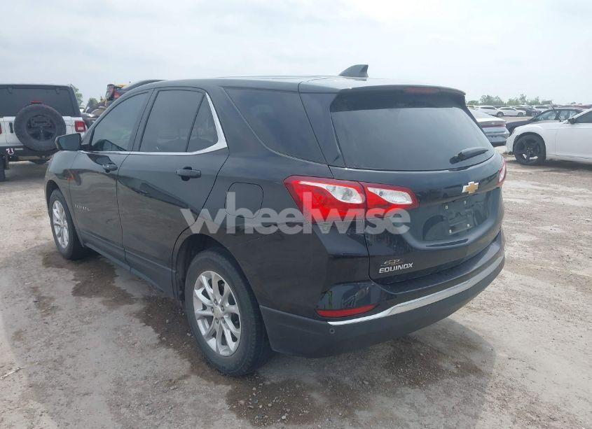 Photo 3 of 2020 Chevrolet Equinox FWD LT 1.5L TURBO (VIN 2GNAXKEV4L6285482)