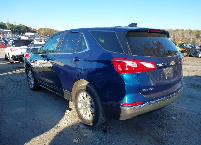 Photo 3 of 2021 Chevrolet Equinox FWD LT (VIN 2GNAXKEV4M6116340)