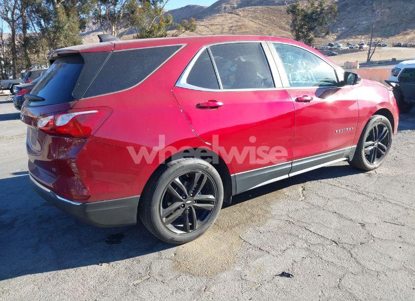 Photo 4 of 2021 Chevrolet Equinox FWD LT (VIN 2GNAXKEV4M6143957)