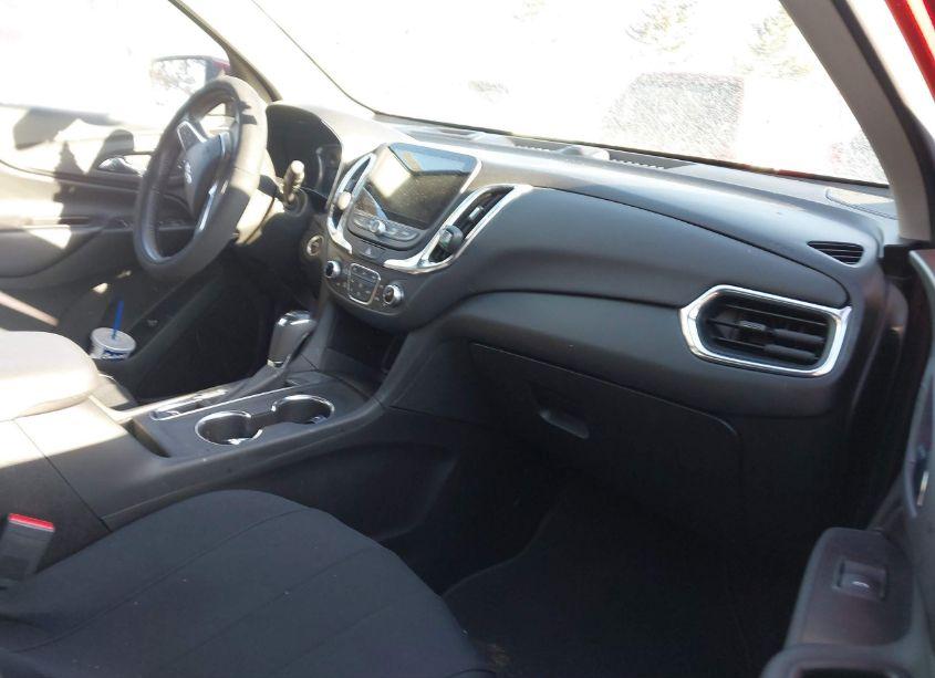 Photo 5 of 2021 Chevrolet Equinox FWD LT (VIN 2GNAXKEV4M6155137)