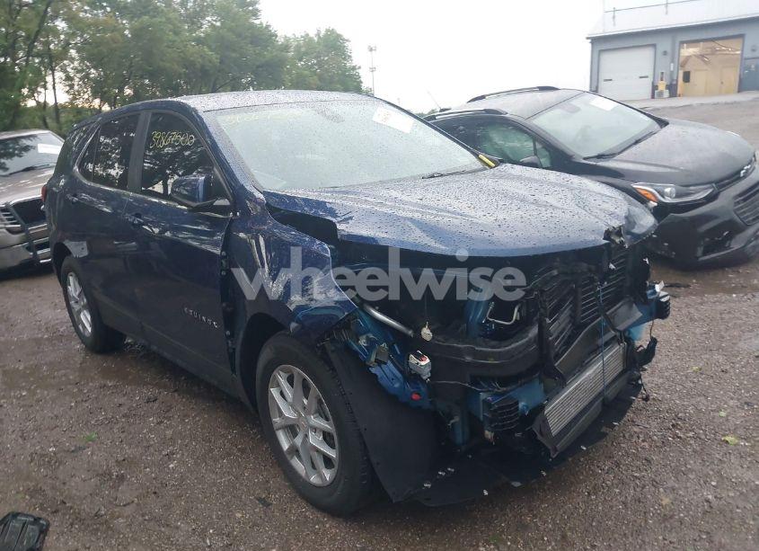 2022 Chevrolet Equinox FWD LT (VIN 2GNAXKEV4N6112662) main photo