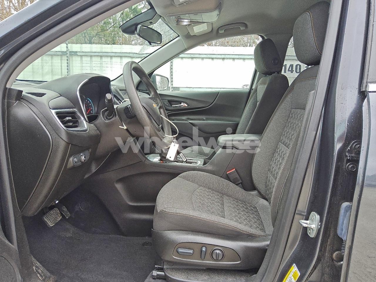 Photo 7 of 2022 CHEVROLET EQUINOX LT (VIN 2GNAXKEV4N6140316)