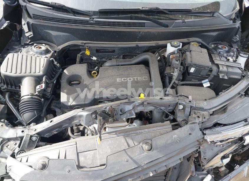 Photo 10 of 2022 Chevrolet Equinox FWD LT (VIN 2GNAXKEV4N6151932)