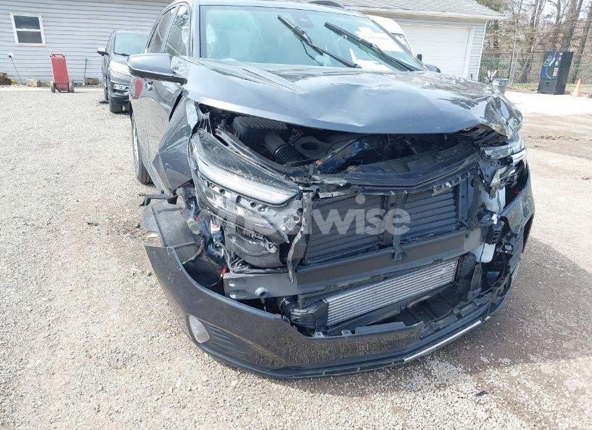 Photo 6 of 2022 Chevrolet Equinox FWD LT (VIN 2GNAXKEV4N6151932)