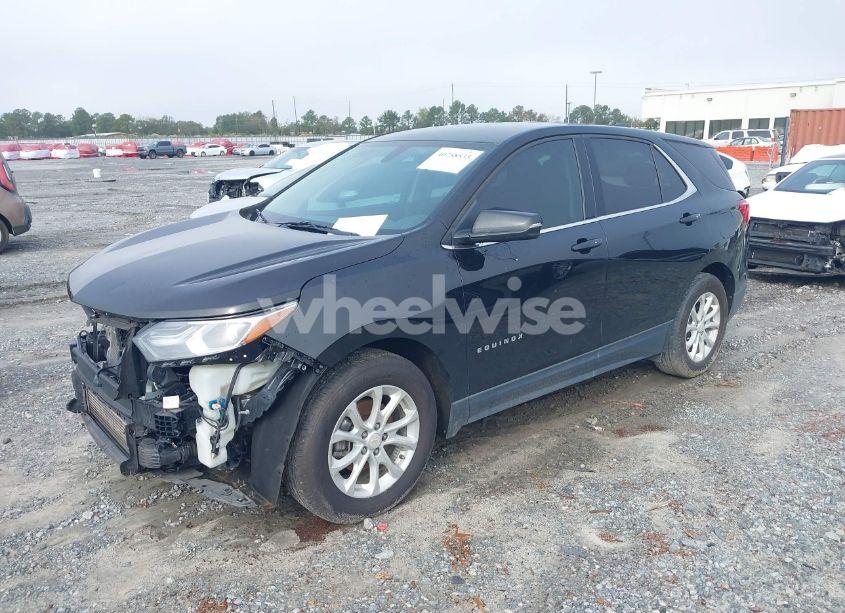 Photo 2 of 2019 Chevrolet Equinox LT (VIN 2GNAXKEV5K6120233)