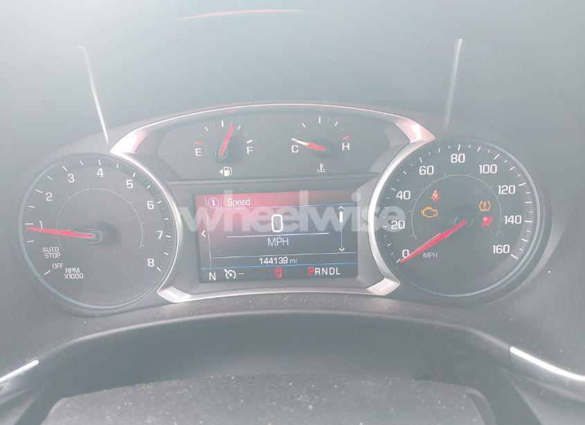 Photo 7 of 2019 Chevrolet Equinox LT (VIN 2GNAXKEV5K6120233)