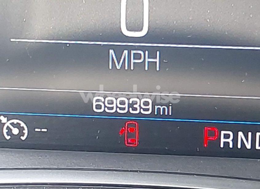 Photo 15 of 2019 Chevrolet Equinox LT (VIN 2GNAXKEV5K6158738)