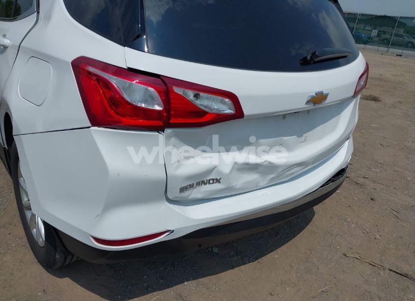 Photo 6 of 2019 Chevrolet Equinox LT (VIN 2GNAXKEV5K6158738)